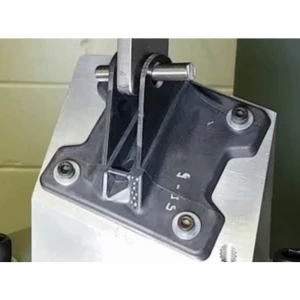Customization thiab Tensile Performance Enhancement ntawm Carbon Fiber Cheebtsam